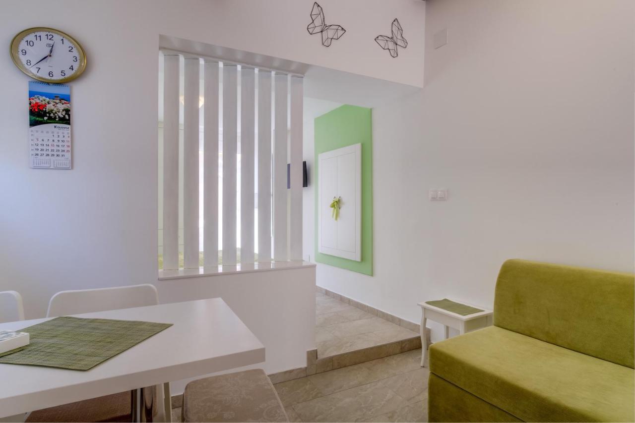 Lotta Apartment Nerezine Luaran gambar